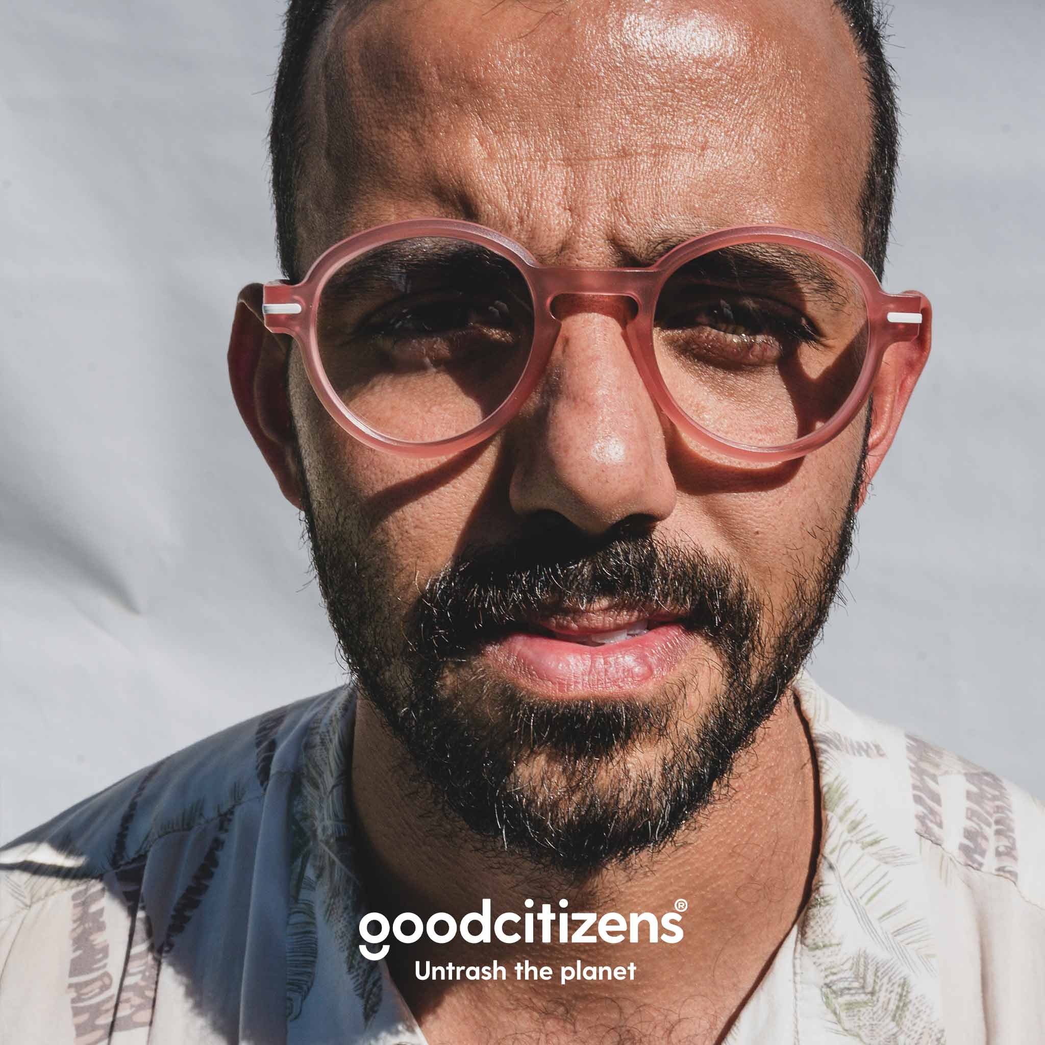 Clovelly Readers - Image 54